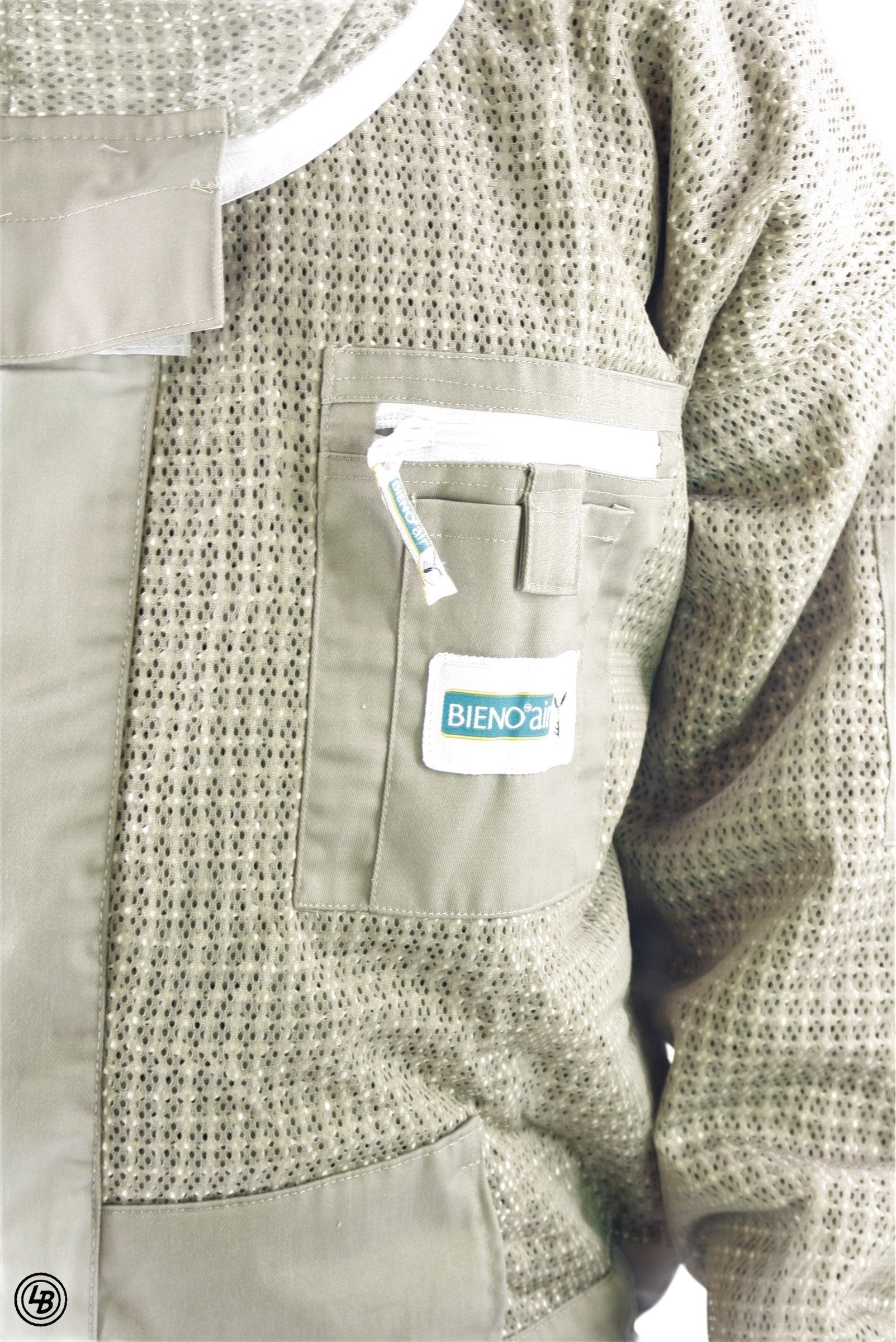 Ventilerad dräkt khaki med huva Strl XL
