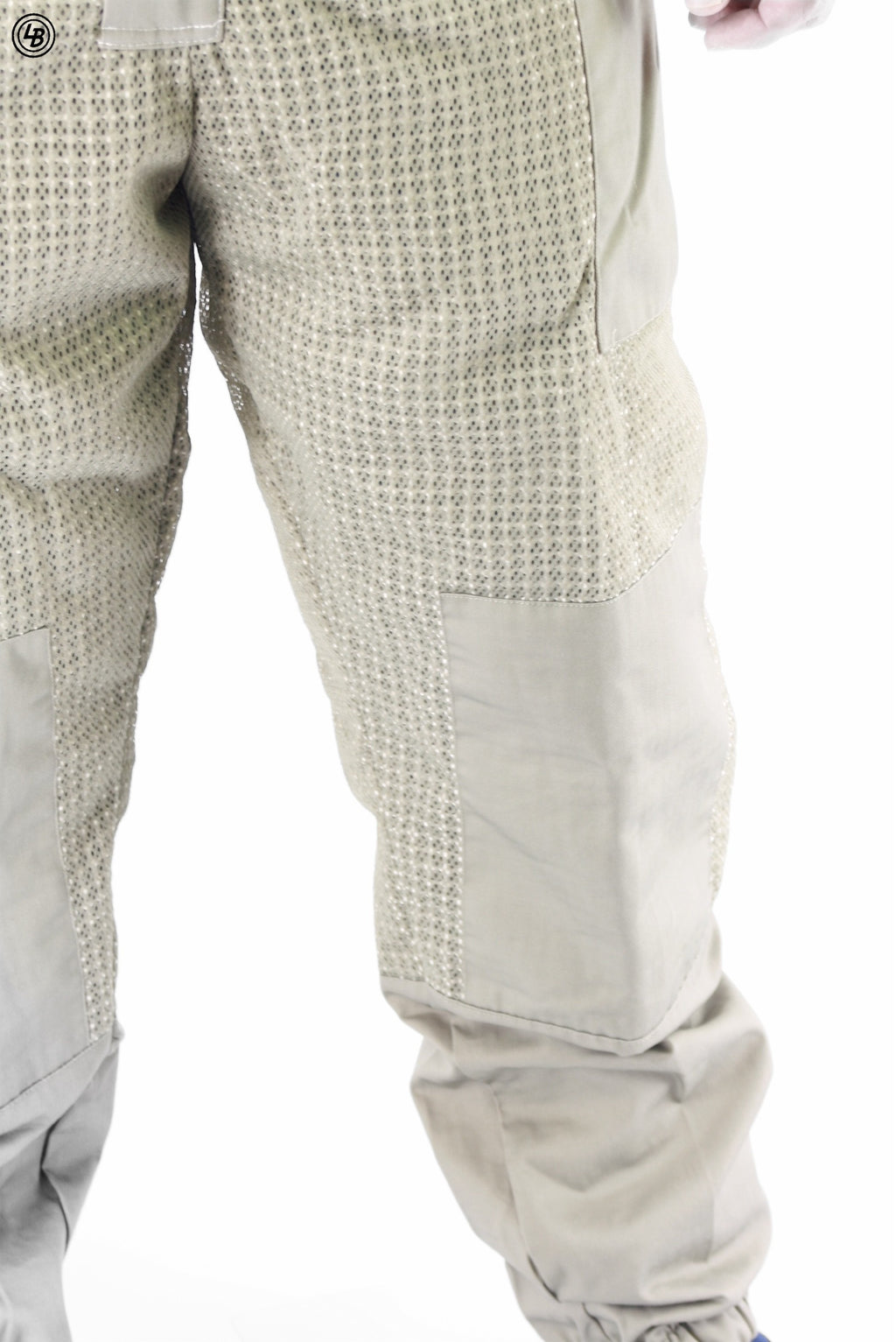 Ventilerad dräkt khaki med huva Strl XL