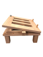 Ställning för tappkärl av trä